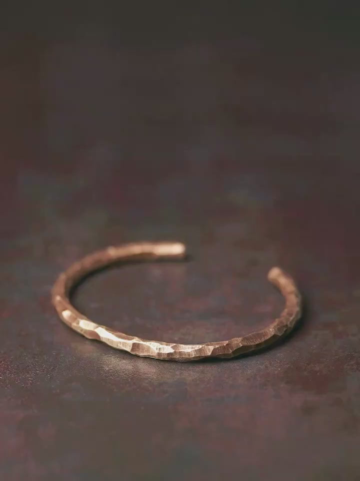 Hammered Copper Bracelet – Rustic Handcuff Bangle